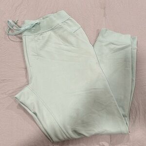 Lululemon men’s joggers